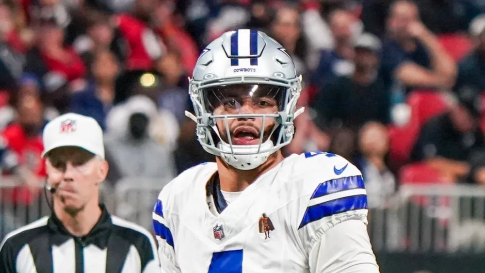 Dallas Cowboys quarterback Dak Prescott (4) on November 3, 2024 at Mercedes-Benz Stadium.