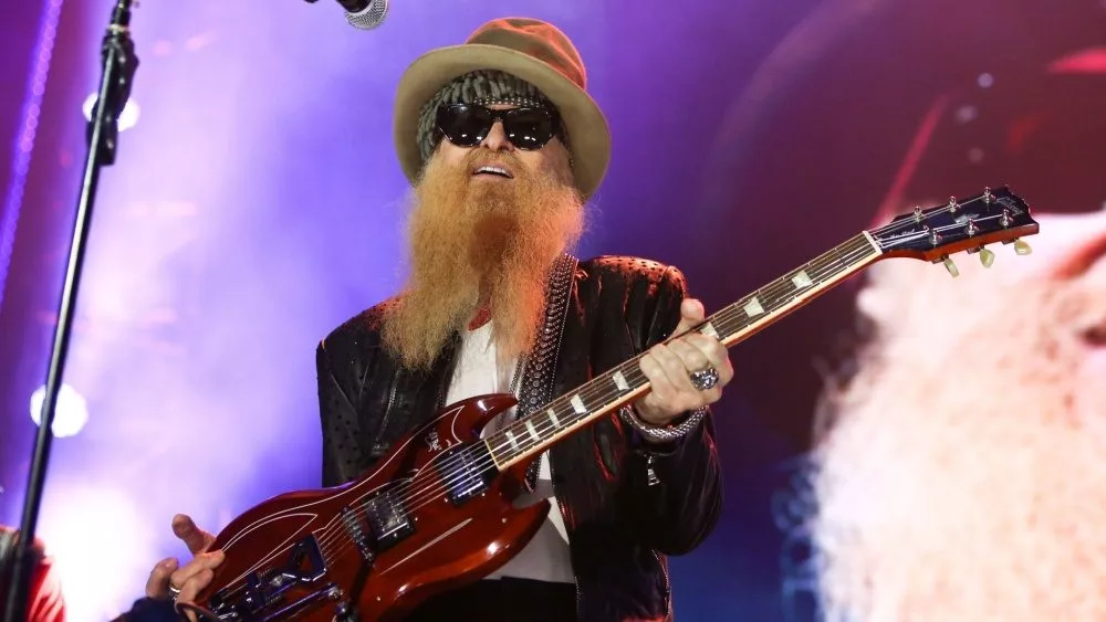 Billy Gibbons performs at America Salutes You and Wall Street Rocks Presents Guitar Legends For Heroes at Terminal 5 on November 29, 2017 in New York City.