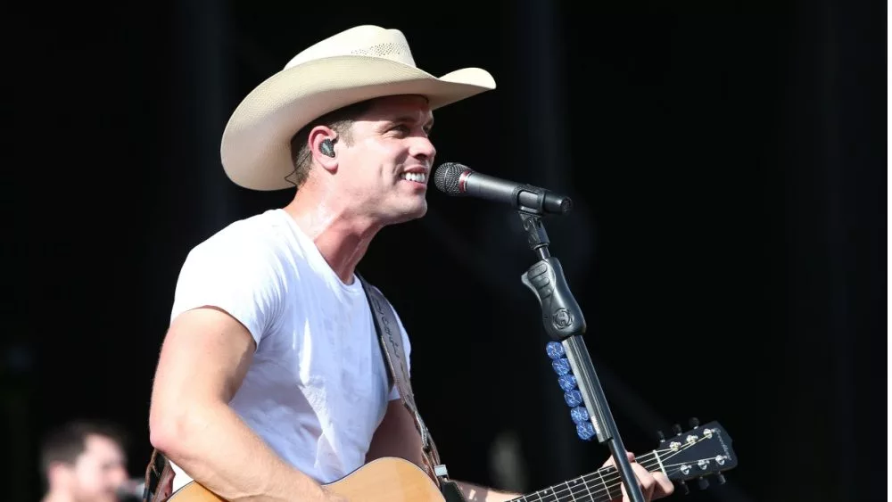 Dustin Lynch performs during the 'Kick The Dust Up' Tour at Vanderbilt Stadium on July 11, 2015 in Nashville, Tennessee.