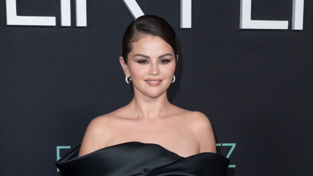 See Selena Gomez and Benny Blanco in the video for ‘Sunset Blvd’