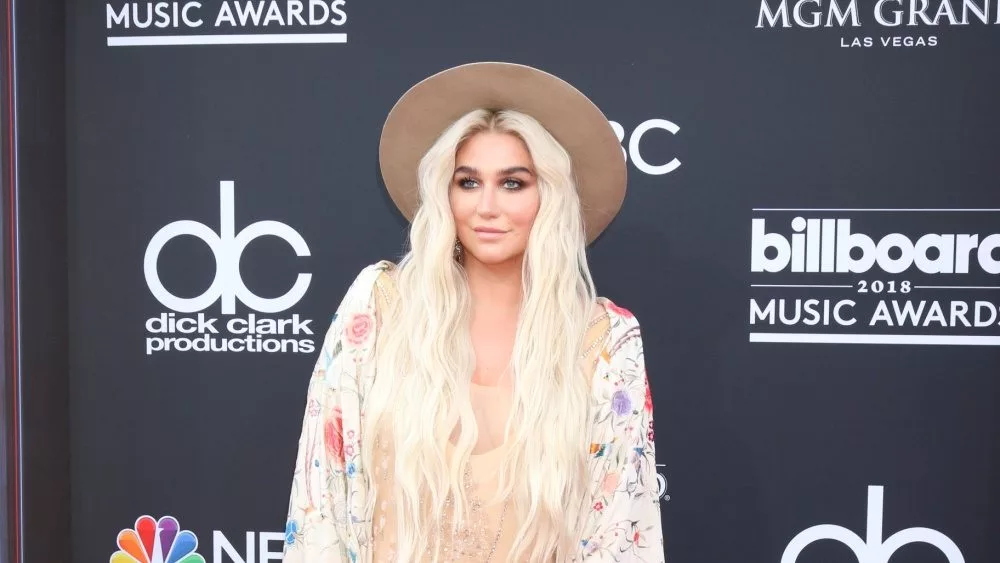 Kesha at the 2018 Billboard Music Awards at MGM Grand Garden Arena on May 20, 2018 in Las Vegas, NV