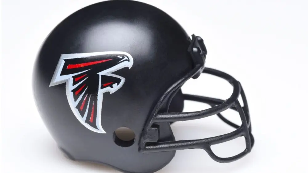 Atlanta Falcons’ right tackle Kaleb McGary carted off field during practice with left leg injury