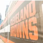 Cleveland Browns sign DE Alex Wright to 3-year, $33M contract extension