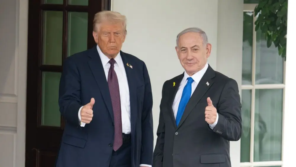 President Donald Trump greets Israeli Prime Minister Benjamin Netanyahu as he arrives at the White House. WASHINGTON D.C., USA - SEPTEMBER 29, 2025