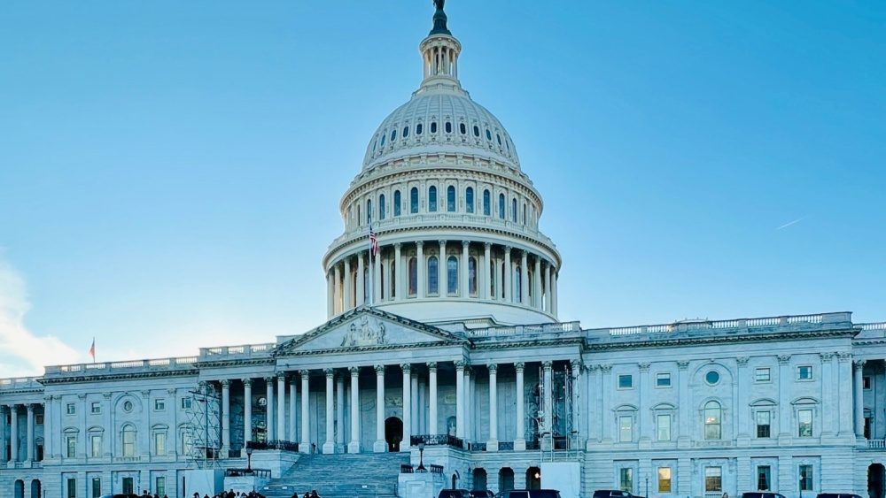 House passes funding package, ending gov’t shutdown and setting up DHS showdown