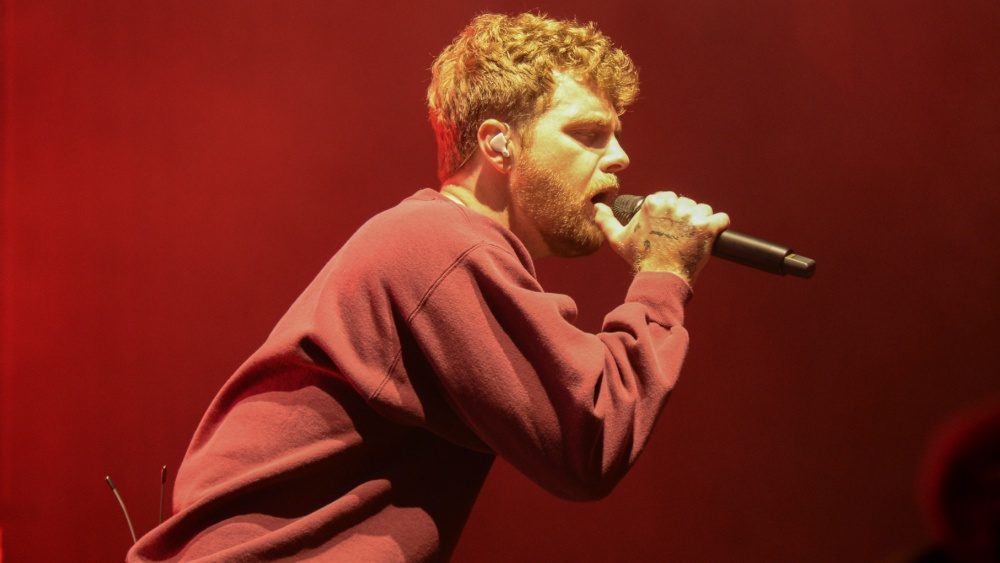 Listen to Alex Warren’s latest song ‘Fever Dream’