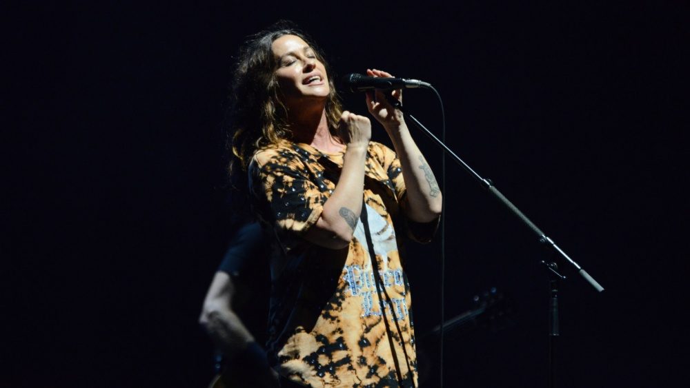 Alanis Morissette sets four-night Los Angeles run of “Butterfly with a Machete” this November