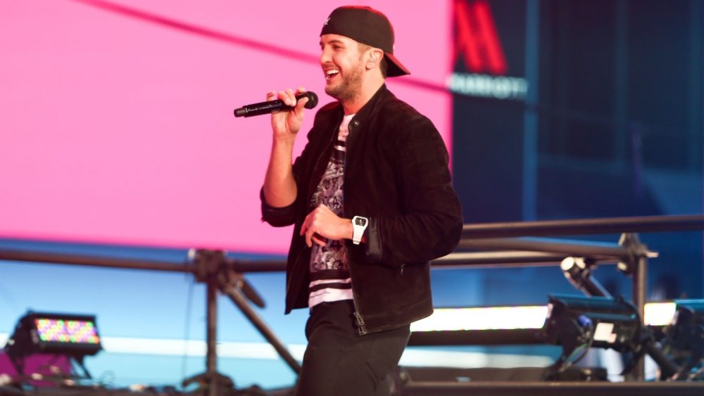 Luke Bryan’s 2026 Farm Tour to feature special guests Dasha, Kenny Whitmire, and more