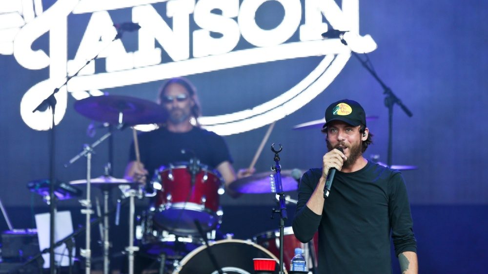 Chris Janson, Miranda Lambert to headline 2026 PBR Thunder Days in Missouri