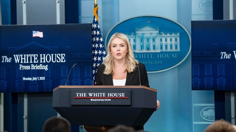 Karoline Leavitt stepping down as White House press secretary, will assume external advisory role