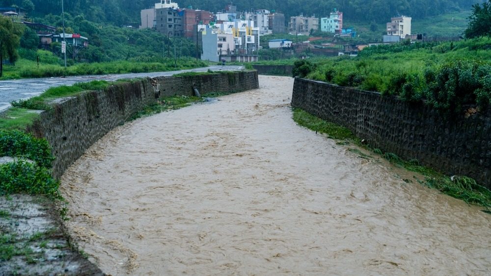 Himalayan flash floods along Nepal-China border leave hundreds dead, American tourists missing