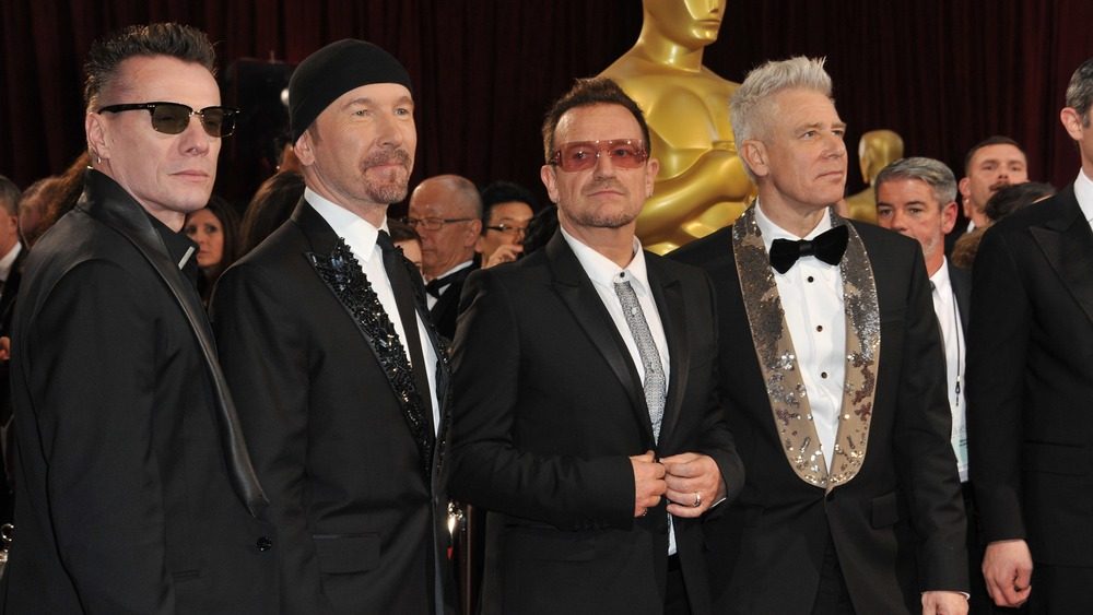U2 to perform at NFL’s first Thanksgiving Eve halftime show airing on Netflix
