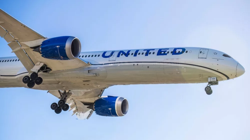 2024-11-15 Los Angeles USA Reg:N12012 ^United Airlines^ Boeing 787-10 Dreamliner.