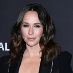 Jennifer Love Hewitt at the PaleyFest - "9-1-1" Event at the Dolby Theater on March 17^ 2019 in Los Angeles^ CA