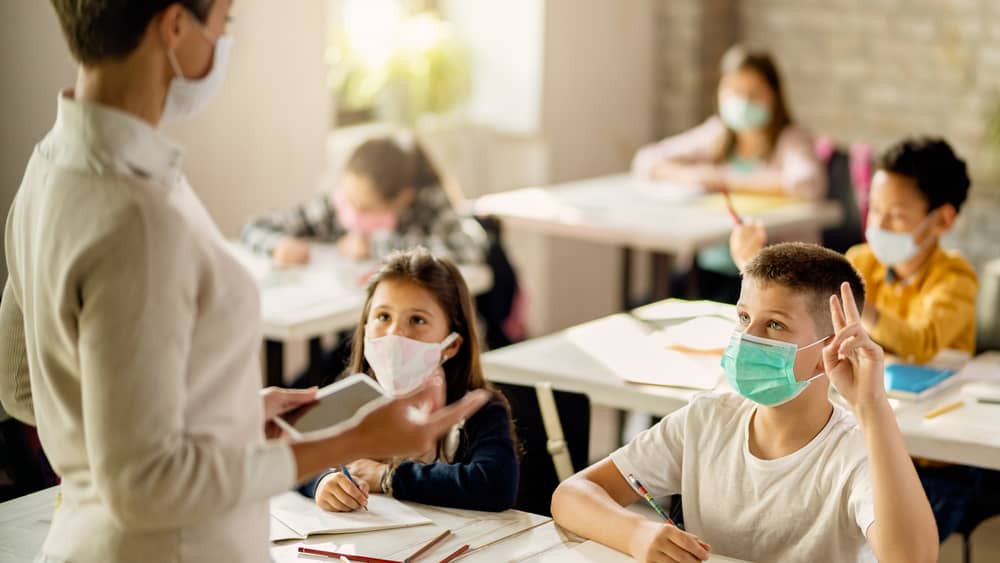 masks-in-school-for-everyone