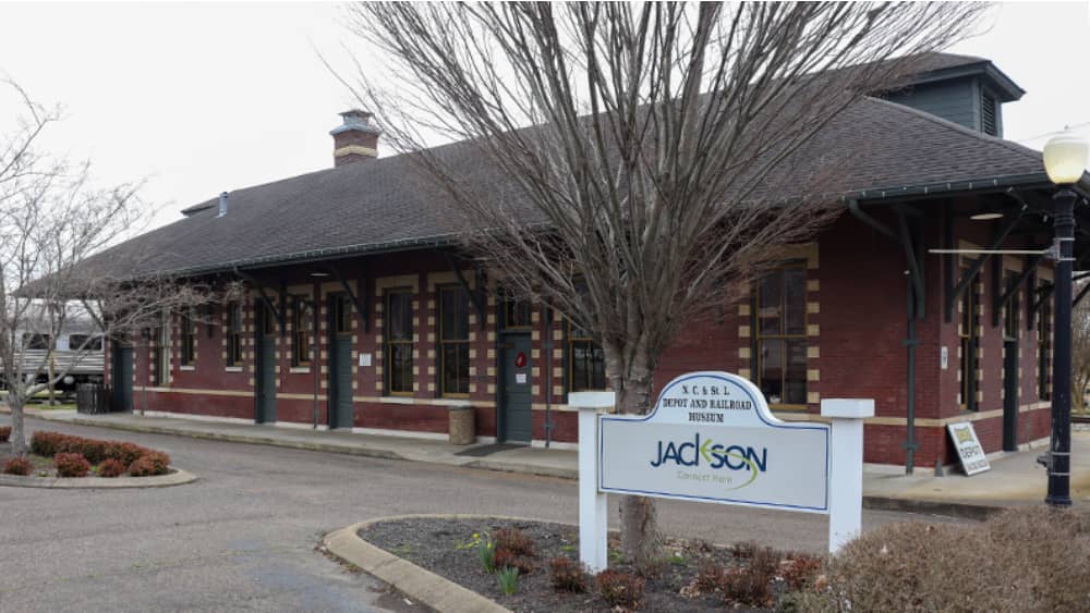 n-c-and-st-louis-train-depot
