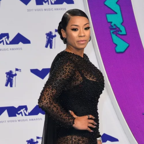 Keyshia Cole at the 2017 MTV Video Music Awards at The "Fabulous" Forum; LOS ANGELES^ CA - August 27^ 2017