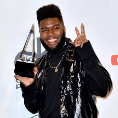 Khalid at the 2018 American Music Awards at the Microsoft Theatre LA Live. LOS ANGELES^ CA. October 09^ 2018