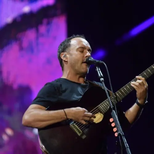 Dave Matthews Band singing at rock in rio 2019 RIO DE JANEIRO^ BRAZIL^ SEPTEMBER^ 29^ 2019
