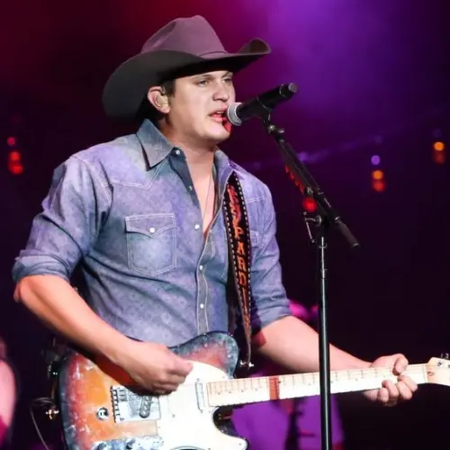 Jon Pardi performs onstage during the "All Time High" tour at the Paramount on January 16^ 2016 in Huntington^ New York.