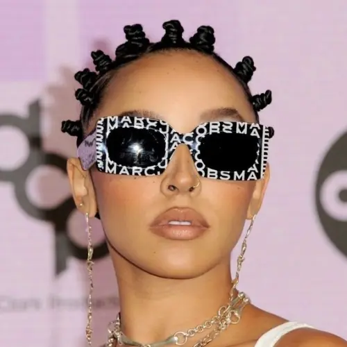 Tinashe at the 2022 American Music Awards held at the Microsoft Theater in Los Angeles^ USA on November 20^ 2022.