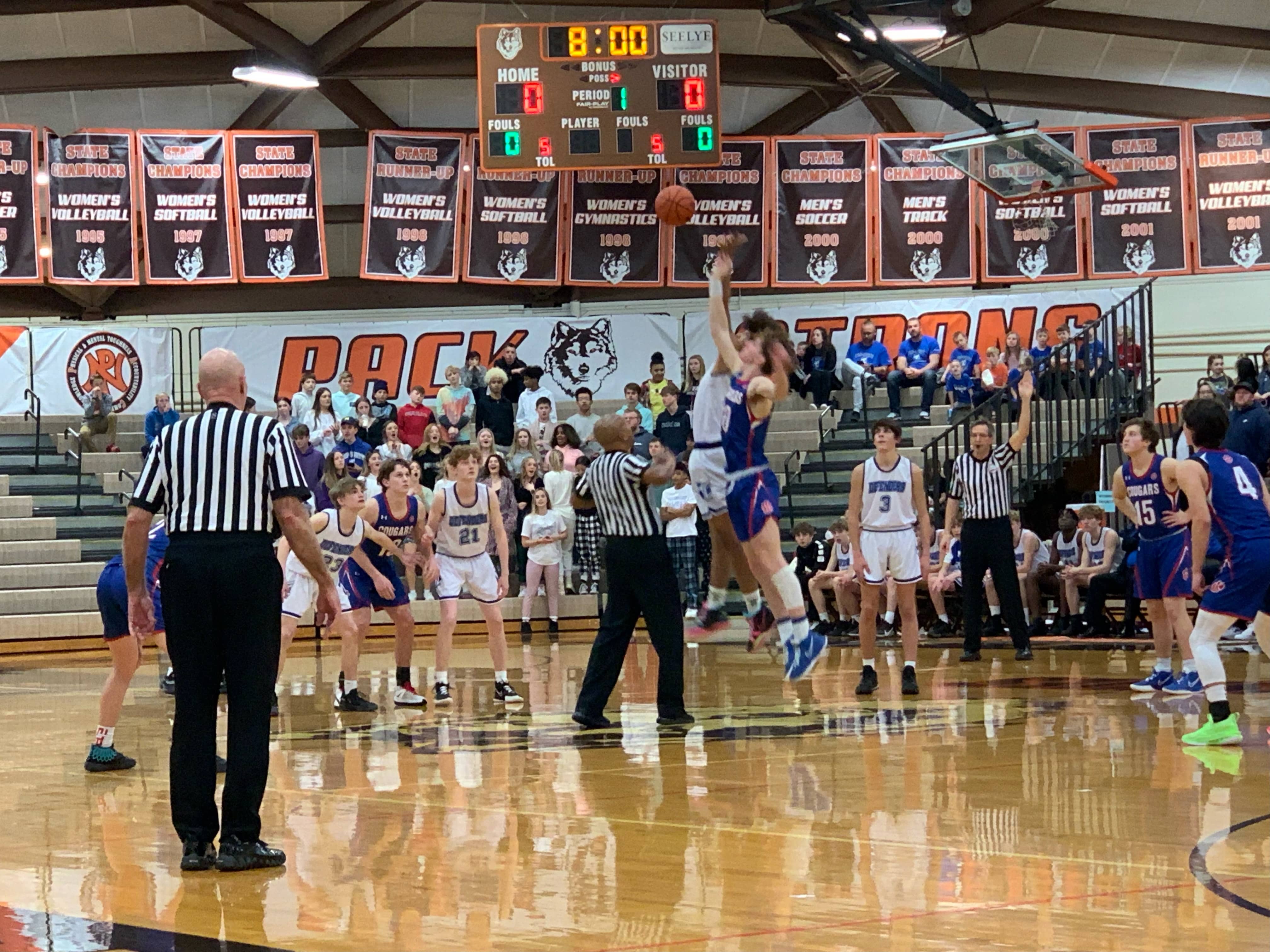 lcs-boys-hoops-quarters-3-22-22