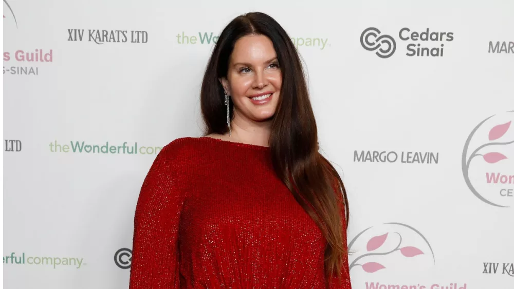 Lana Del Rey at the Women's Guild Cedars Sinai Disco Ball at Beverly Hilton Hotel on November 30^ 2022 in Beverly Hills^ CA