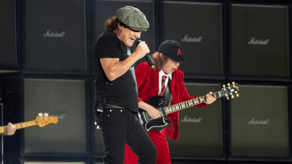 AC/DC Launch Anniversary Video Series For 40th Anniversary Of 'Back In ...
