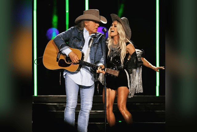 Dwight Yoakam and Carrie Underwood Share Stage I CMA Country Jam | 99.7