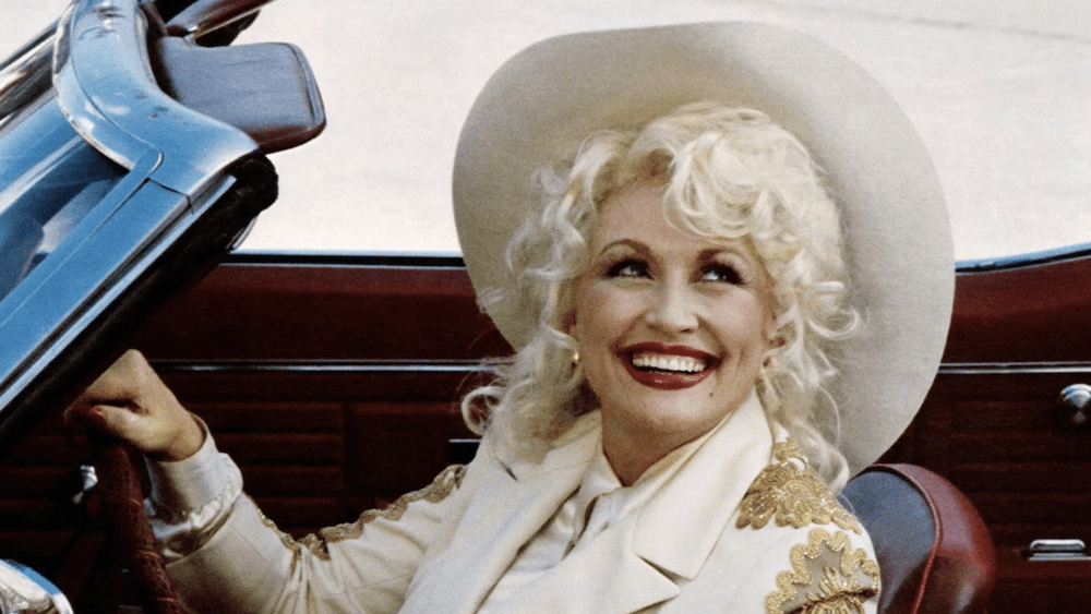 dolly-parton-smile-courtesy-dollyparton-png