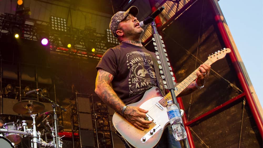 Aaron Lewis - American Patriot Aaron Lewis' Acoustic Tour 2023 is