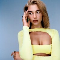 The Dua Lipa workout: Singer releases new retro "Physical" video ...