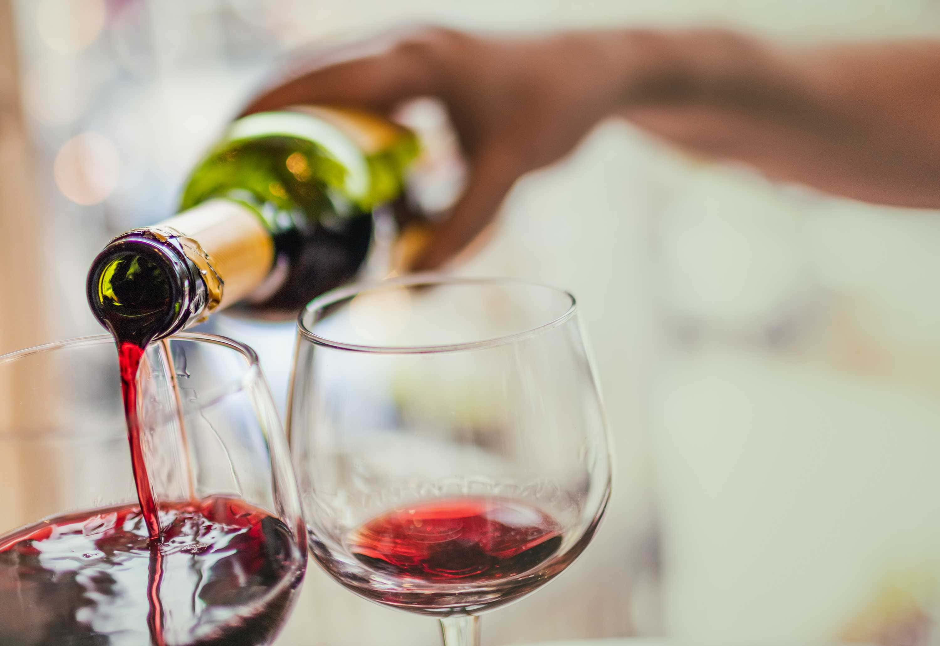 Here Are 5 Health Benefits Of Red Wine For National Drink Wine Day