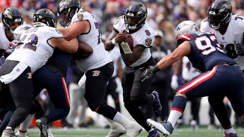 Ravens weather the storm for crucial win in New England - Vimarsana News