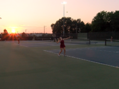 benton-carbondale-girls-tennis-pic