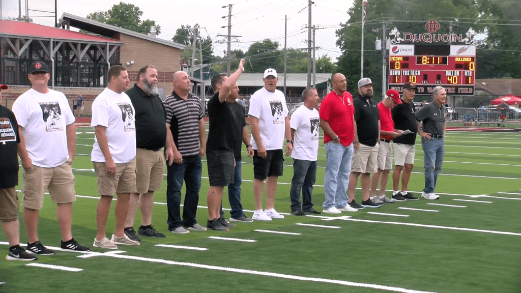 Du Quoin retires Karnes' 12 jersey