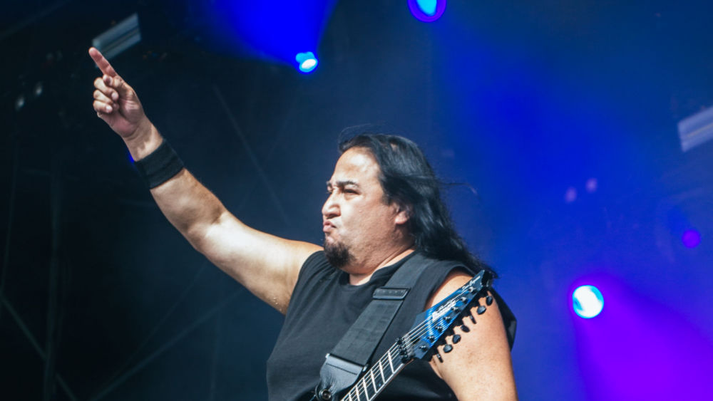 shutterstock_1795337092746861