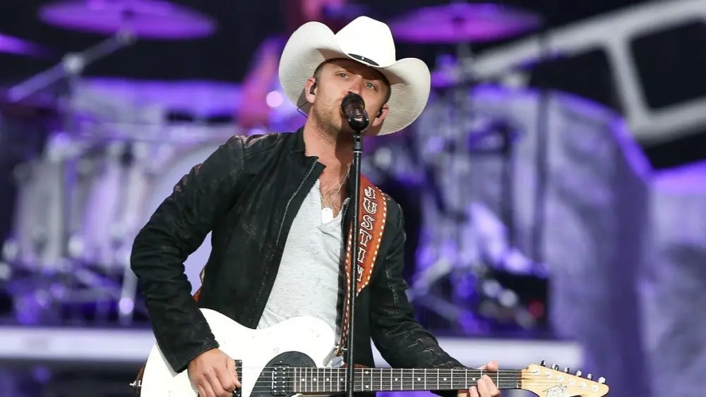 Justin Moore performs onstage at the 2015 FarmBorough Festival - Day 2 at Randall's Island on June 27^ 2015 in New York City