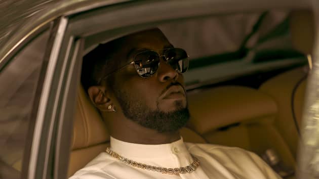 Monica claps back at reporter upset at diverse CMT awards, Diddy previews new music in Beats by Dre ad - Vimarsana News