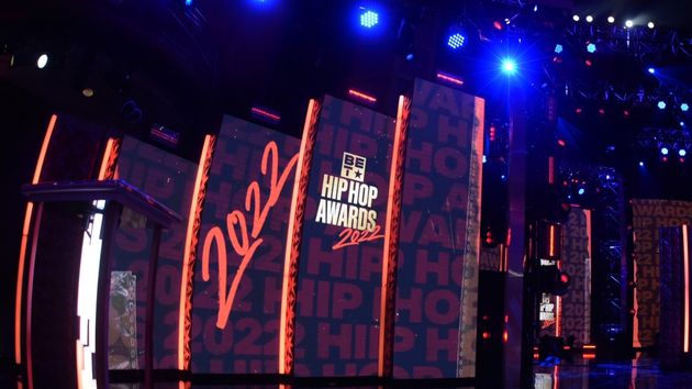 BET Hip Hop Awards 2022: Kendrick Lamar, Drake win big - Vimarsana News