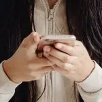 kid-cellphone-150x150752673-1