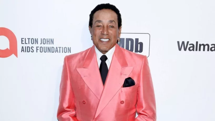 Smokey Robinson at the 28th Elton John Aids Foundation Viewing Party at the West Hollywood Park on February 9^ 2020 in West Hollywood^ CA