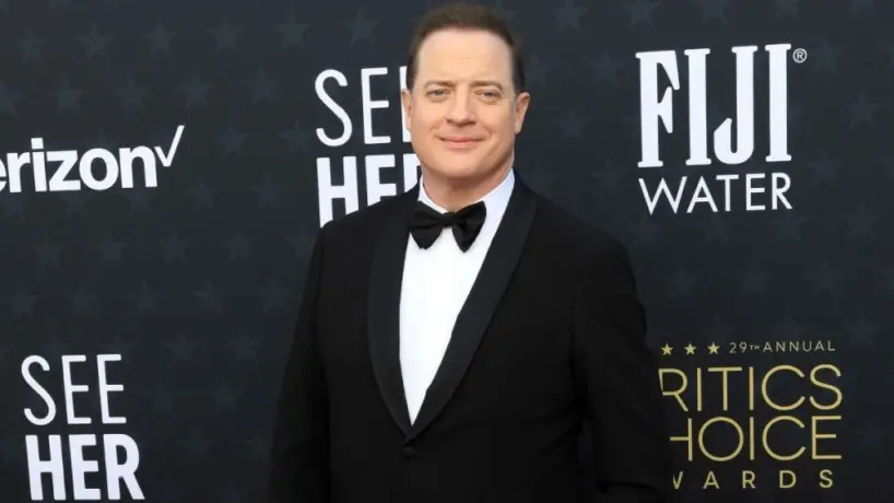 Brendan Fraser at the 29th Annual Critics Choice Awards - Arrivals at the Barker Hanger on January 14^ 2024 in Santa Monica^ CA