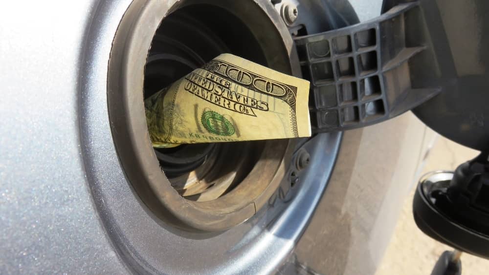 Rockford gas prices dip below 5 per gallon threshold for first time in 6 weeks Rock River Current