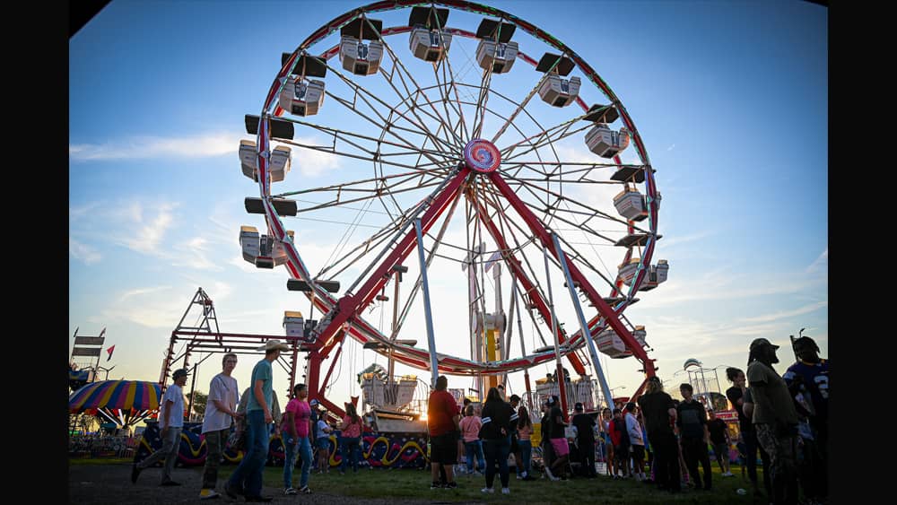 Winnebago County Fair rides ferris wheel
