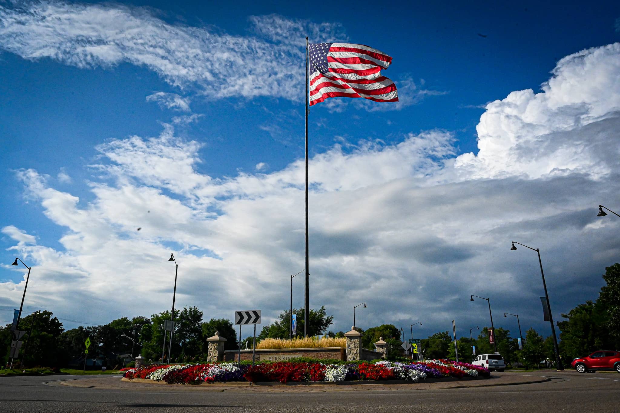 Family of late Rockford city manager thanks community for support