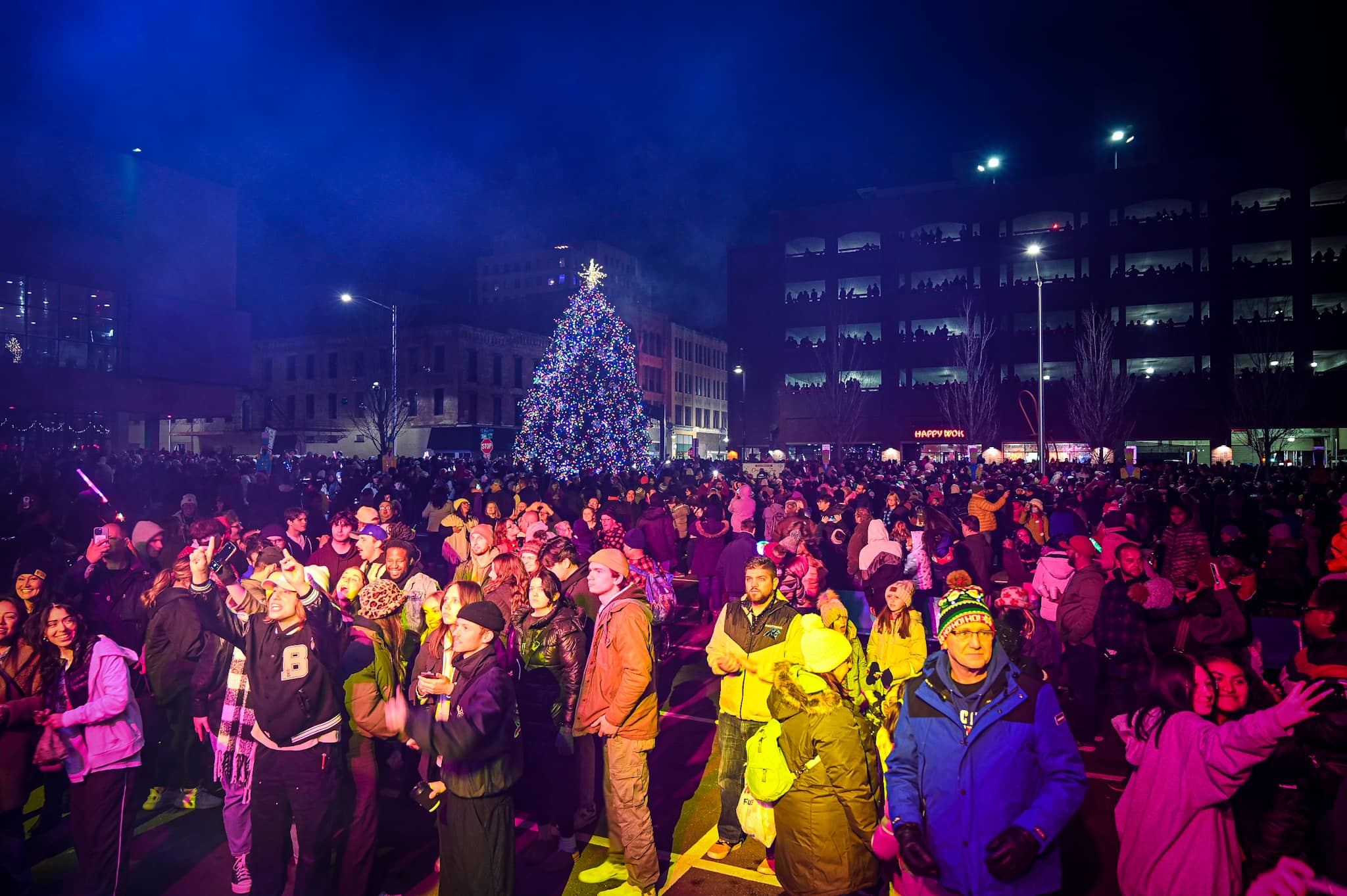 Visitors bureau Stroll on State attracted more than 70K people to