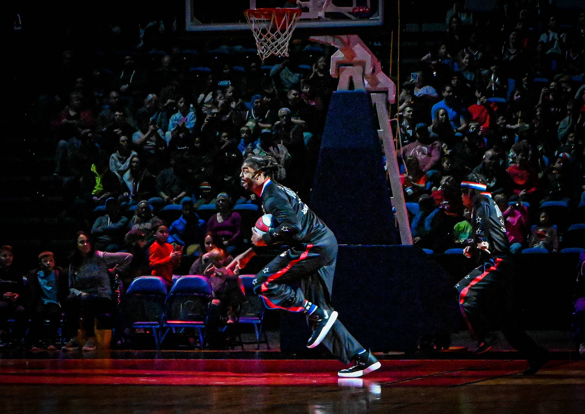 Photos: Harlem Globetrotters, Rockford 2021