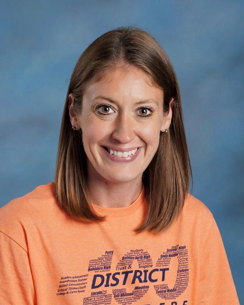 Golden Apple Awards deliver tears, joy to 6 Rockford area teachers