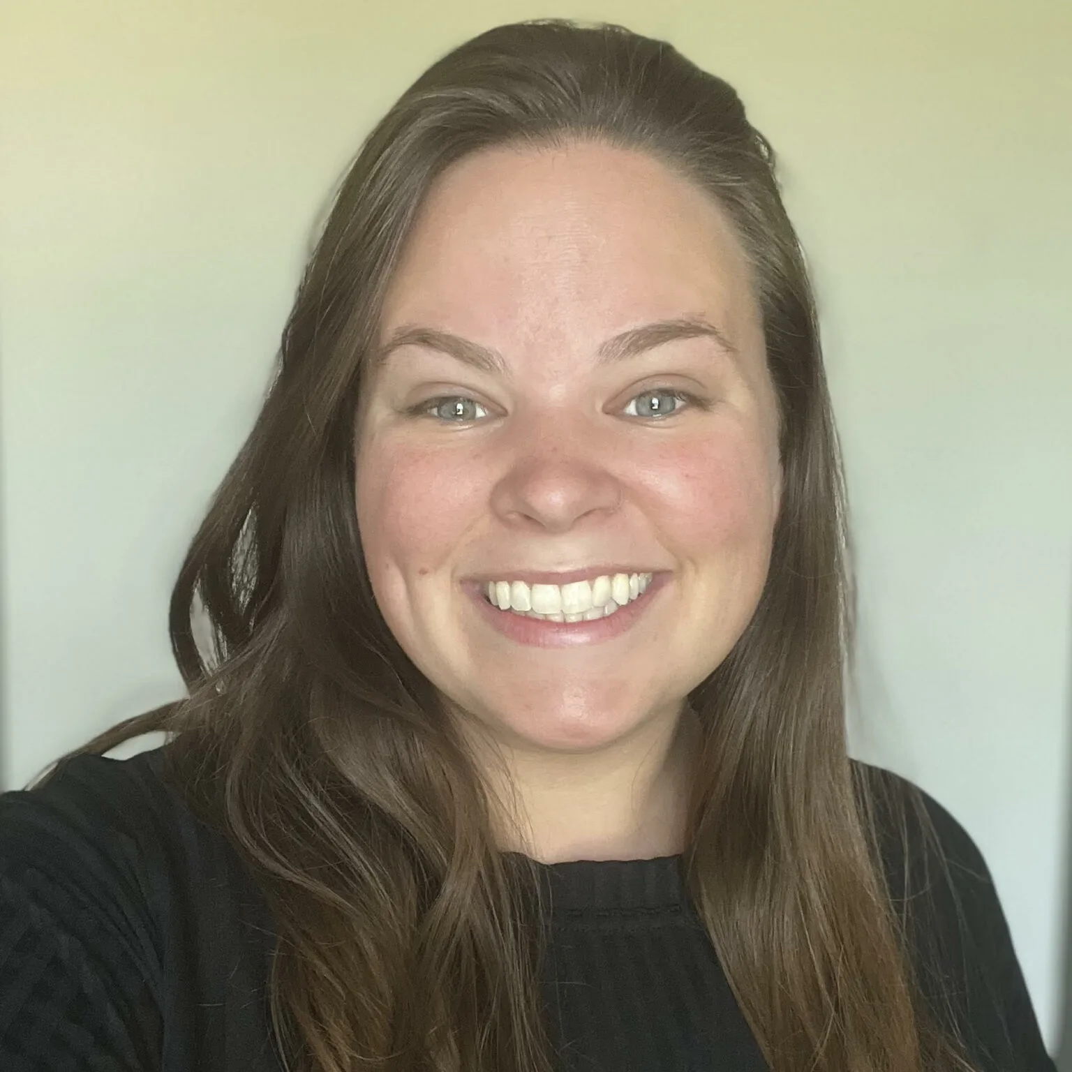 Golden Apple Awards deliver tears, joy to 6 Rockford area teachers